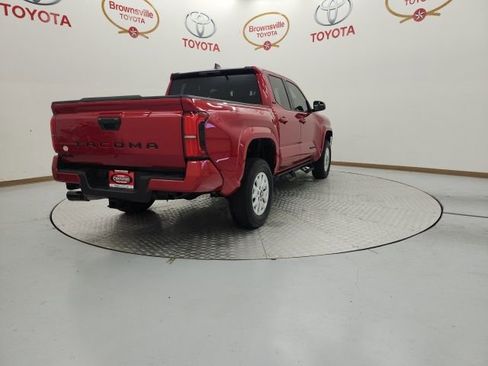 Used 2025 Toyota Tacoma SR5 image 8