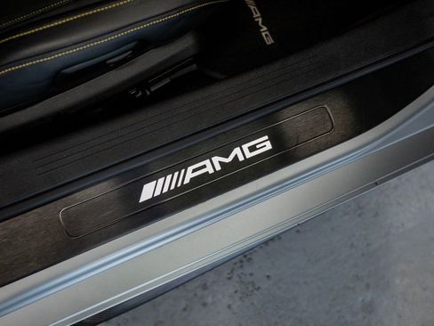 Used 2018 Mercedes-Benz AMG GT R image 45