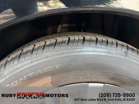 Used 2024 Nissan Altima 2.5 SV FWD image 9