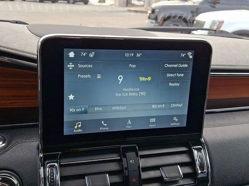 Used 2019 Lincoln Navigator L Reserve image 19