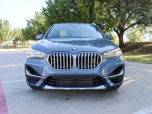 Used 2021 BMW X1 sDrive28i w/ Convenience Package FWD image 2
