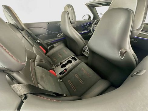 Certified 2025 Mercedes-Benz CLE 53 AMG 4MATIC Cabriolet image 27