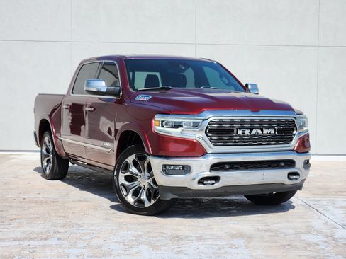 Used 2020 RAM 1500 Limited RWD image 3