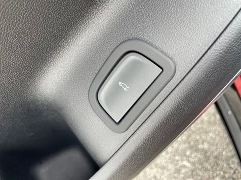 Used 2026 Buick Enclave Sport Touring w/ Super Cruise Package image 11