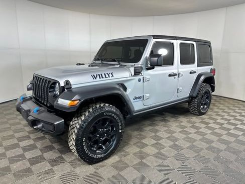Used 2023 Jeep Wrangler Unlimited w/ 8.4" Radio Group image 7