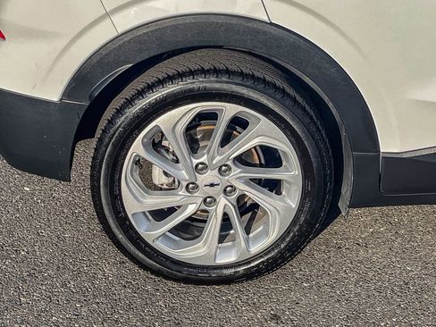 Certified 2022 Chevrolet Bolt EUV LT image 13