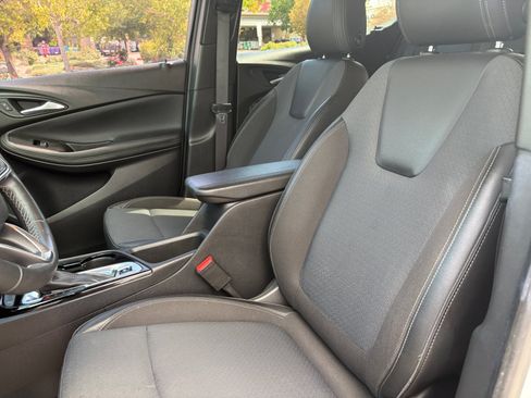 Used 2022 Buick Encore GX Select FWD image 14