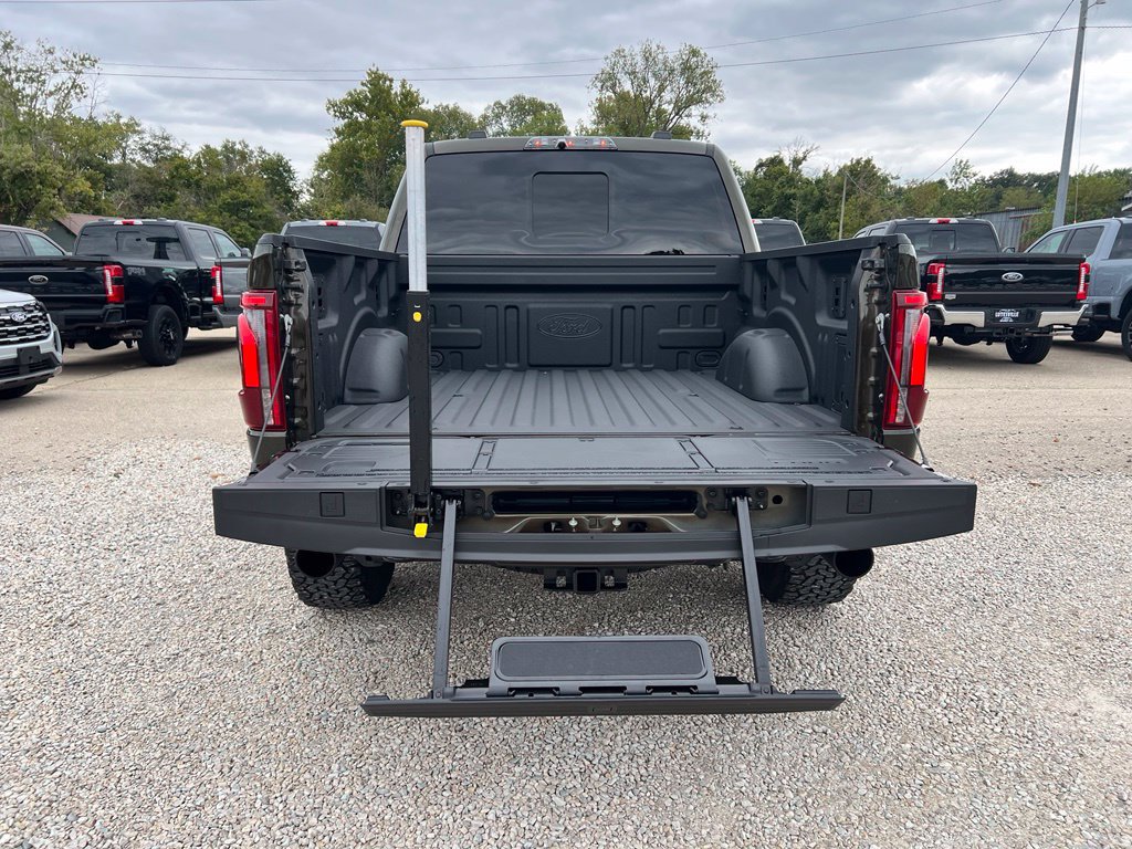 Used 2026 Ford F150 Raptor AWD/4WD image 17