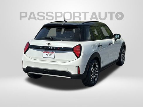 New 2026 MINI Cooper S FWD image 4