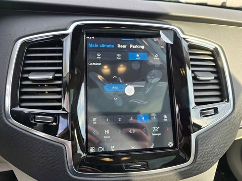 Certified 2023 Volvo XC90 B5 Plus w/ Protection Package Premier image 35