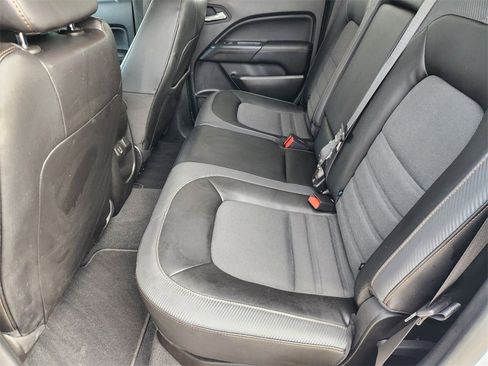 Used 2022 GMC Canyon AT4 w/ Trailering Package image 27