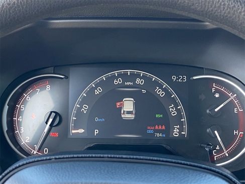 Certified 2025 Toyota RAV4 LE image 33