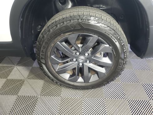 Used 2024 Honda Ridgeline Sport image 30