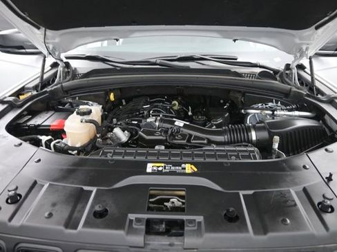 Used 2023 Jeep Grand Cherokee Altitude AWD/4WD image 22