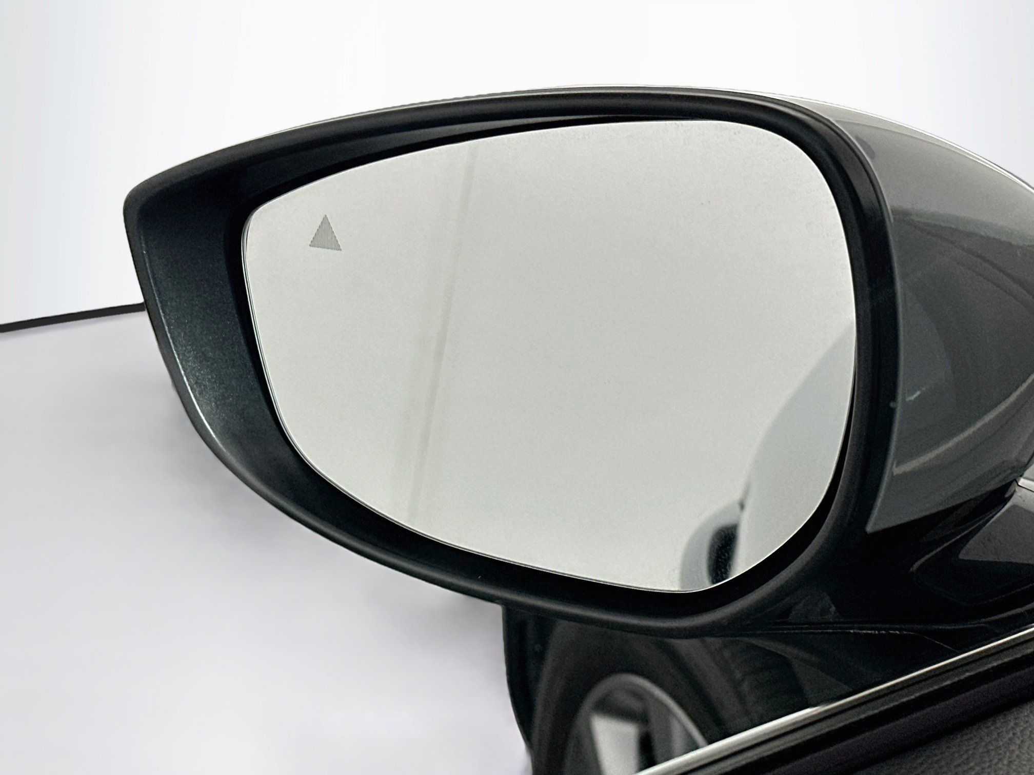 Used 2025 MAZDA CX-30 AWD 2.5 S w/ Preferred Package image 16