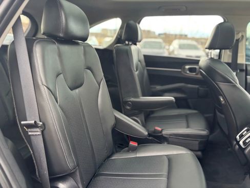 Used 2022 Kia Sorento X-Line EX image 28