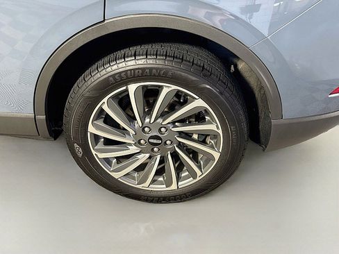 Used 2023 Lincoln Corsair Reserve AWD/4WD image 30