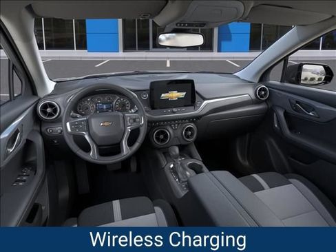 New 2026 Chevrolet Blazer LT w/ Convenience Package FWD image 17