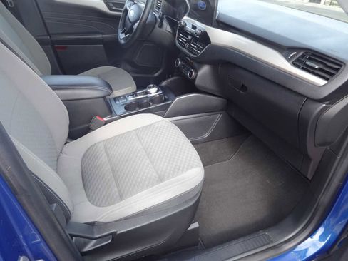 Used 2022 Ford Escape SE w/ Convenience Package image 11