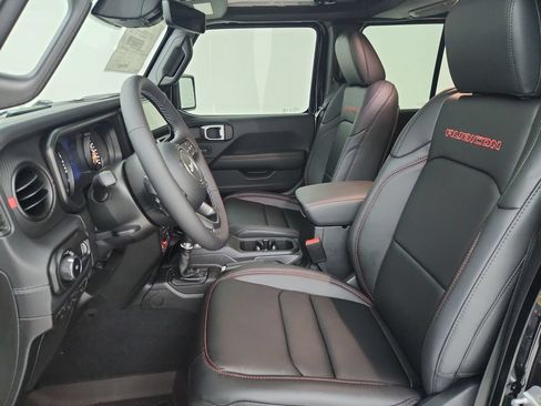 New 2026 Jeep Wrangler Unlimited Rubicon AWD/4WD image 18