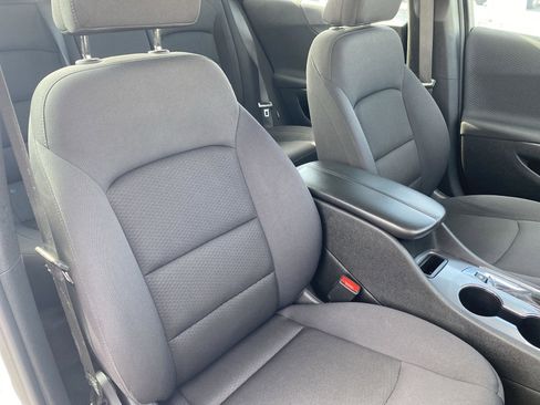 Used 2023 Chevrolet Malibu LT image 31