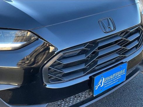 Used 2023 Honda HR-V Sport image 29