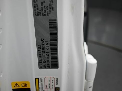 Used 2024 Jeep Wrangler Sport S image 20