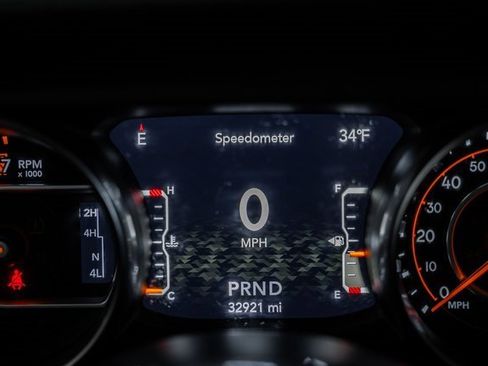 Used 2021 Jeep Gladiator Overland w/ Popular Equipment Package image 38