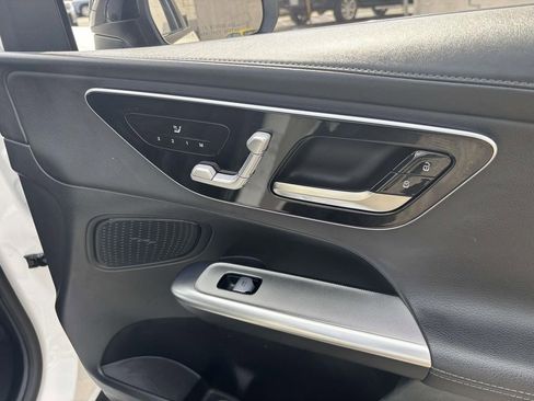Used 2025 Mercedes-Benz GLC 43 AMG 4MATIC image 15