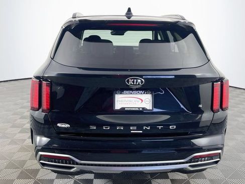Used 2021 Kia Sorento S w/ Panoramic Sunroof Package FWD image 7