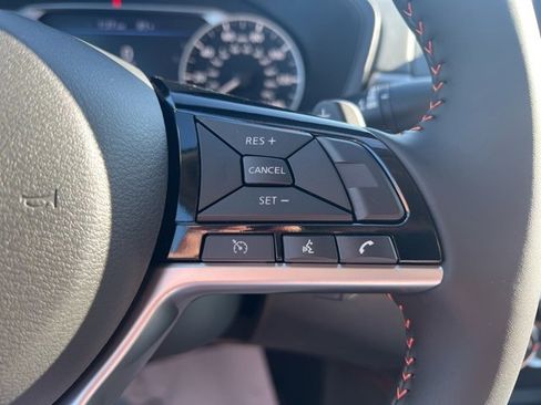 New 2025 Nissan Altima 2.5 SR image 13