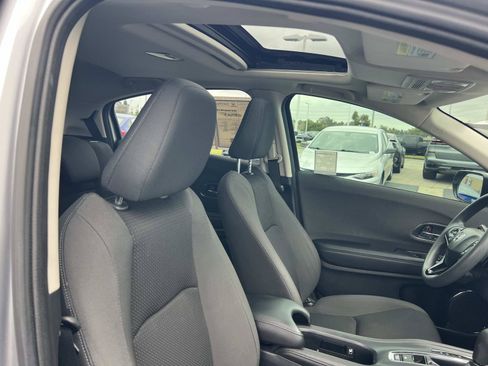 Certified 2019 Honda HR-V EX image 31