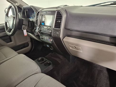 Used 2016 Ford F150 XLT w/ Equipment Group 302A Luxury image 33