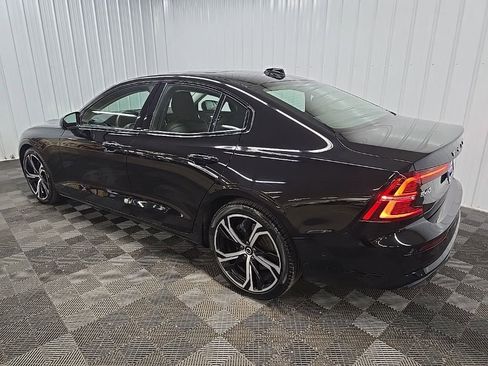 Used 2025 Volvo S60 B5 Plus AWD/4WD image 9
