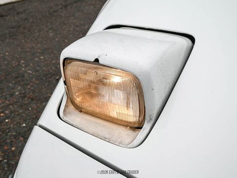 Used 1995 Chevrolet Corvette Coupe RWD image 78