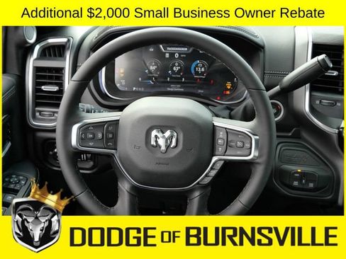 New 2026 RAM 2500 Laramie AWD/4WD image 8