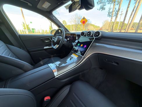 New 2026 Mercedes-Benz GLC 300 image 18