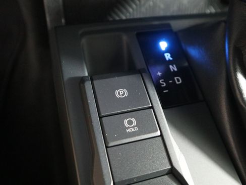 Used 2024 Toyota Tacoma TRD Sport image 32