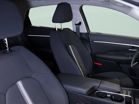 Certified 2025 Hyundai Sonata SEL AWD/4WD image 11