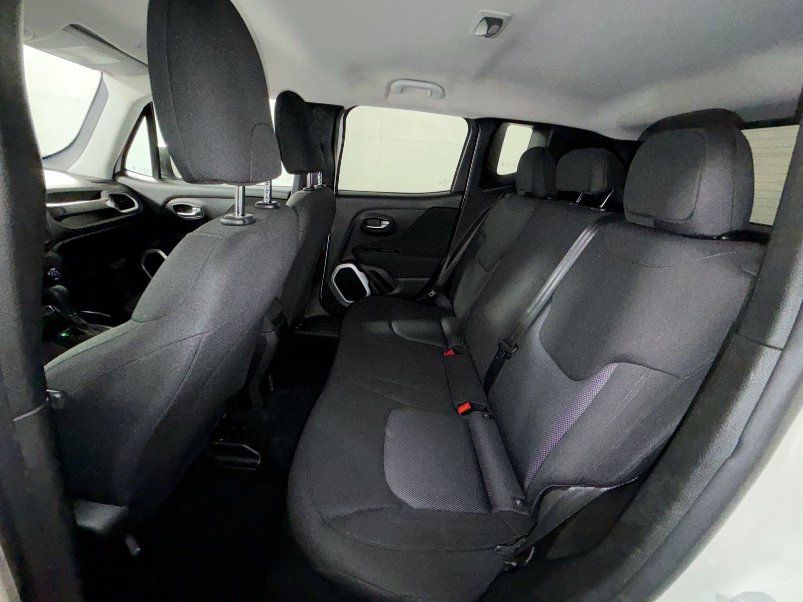 Used 2019 Jeep Renegade Sport AWD/4WD image 23