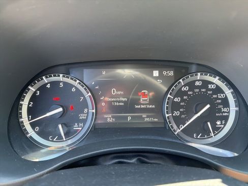 Used 2021 Toyota Highlander Limited AWD/4WD image 17