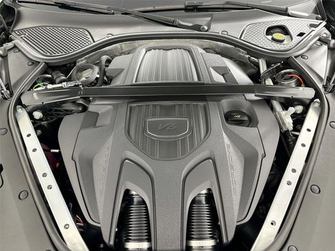 Certified 2026 Porsche Panamera image 37