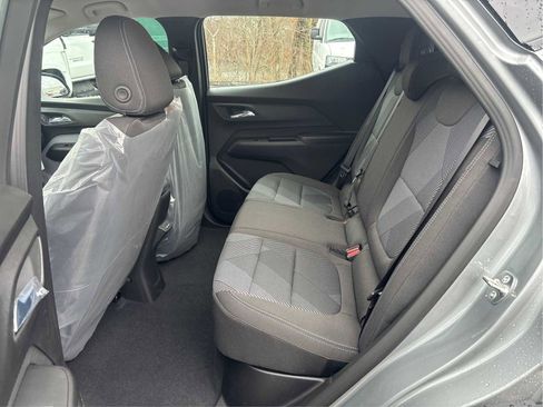 New 2027 Chevrolet Bolt LT w/ Comfort Package image 11