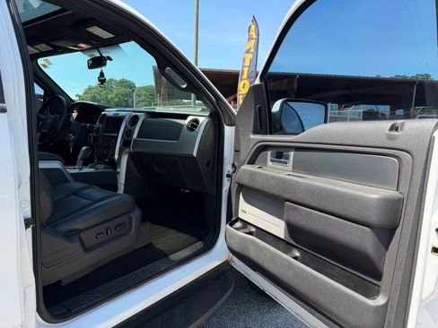 Used 2014 Ford F150 Raptor w/ Equipment Group 801A Luxury AWD/4WD image 8