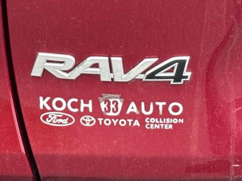 Used 2020 Toyota RAV4 Limited w/ Carpet Mat Package AWD/4WD image 18