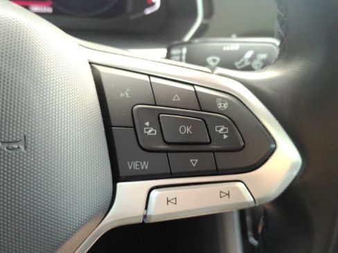 Used 2022 Volkswagen Jetta SEL FWD image 38