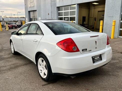 Used 2009 Pontiac G6 Sedan w/ Preferred Package image 4