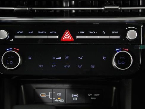 Used 2026 Hyundai Tucson SEL FWD image 23