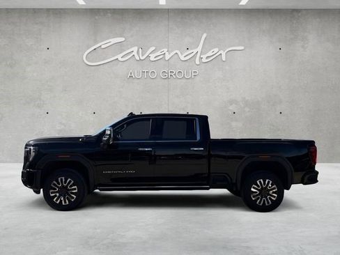 Certified 2024 GMC Sierra 2500 Denali Ultimate image 13