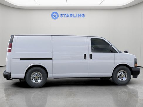 New 2025 Chevrolet Express 2500 w/ Driver Convenience Package image 5